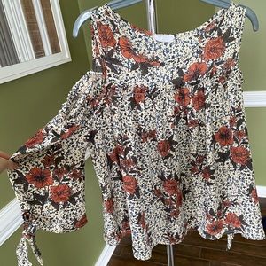 Floral cold shoulder shirt